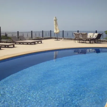 Villa El Mirador 6 Bedrooms
