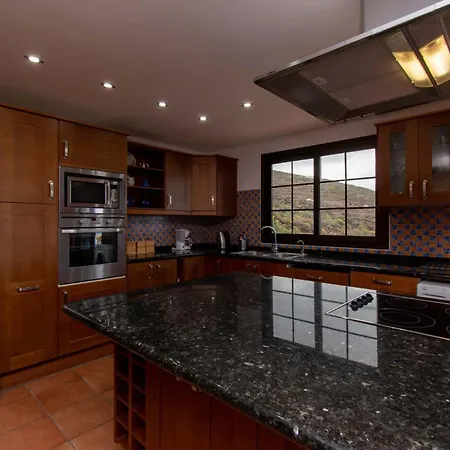 El Mirador 6 Bedrooms Villa Costa Adeje (Tenerife)