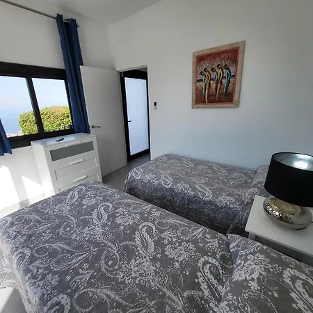 Villa El Mirador 6 Bedrooms