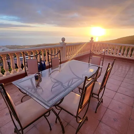 Villa El Mirador 6 Bedrooms