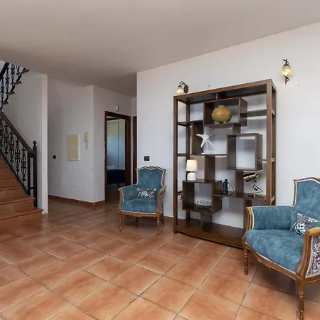 El Mirador 6 Bedrooms Βίλα